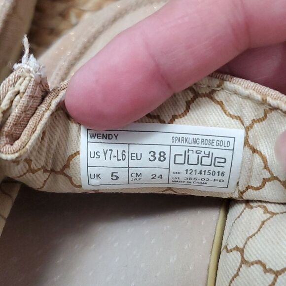 Hey Dude Sparkling Rose Gold  Shoes, Size 6W/7Y - Picture 9 of 9